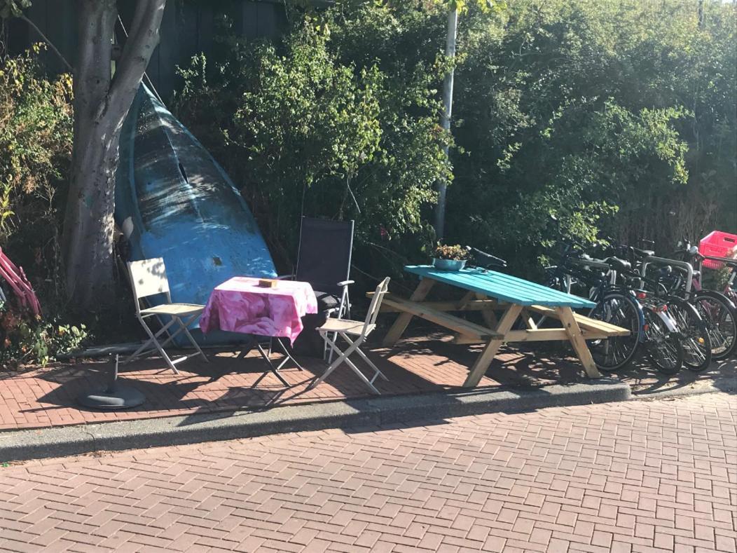 Private Guesthouse Bnb The Waterhouse Houseboat Amsterdam Ngoại thất bức ảnh